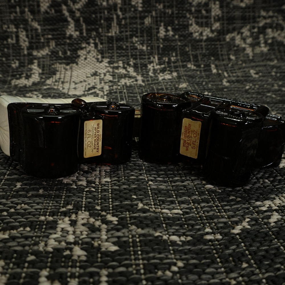2 Vintage Avon Wild Country After Shave Bottles Stagecoach + Covered Wagon Empty - Picture 5 of 5